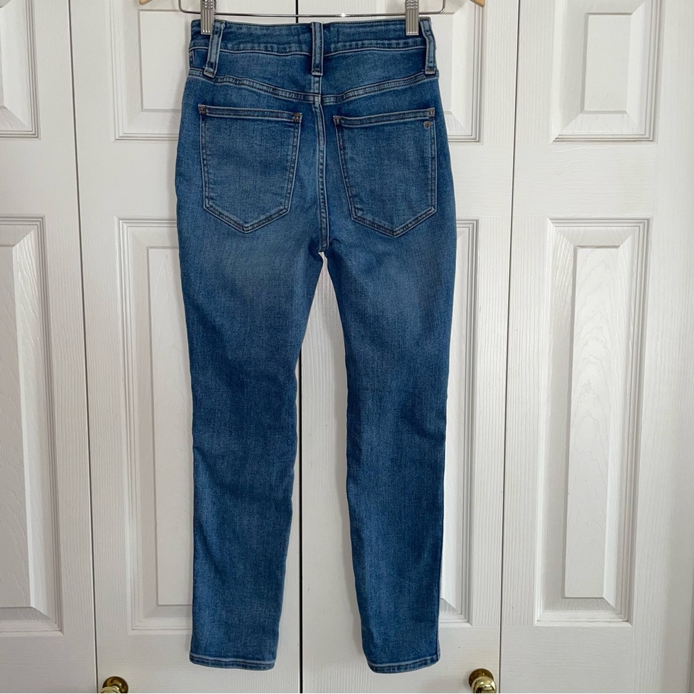 Madewell curvy roadtripper Jean size 25P/25/1/2